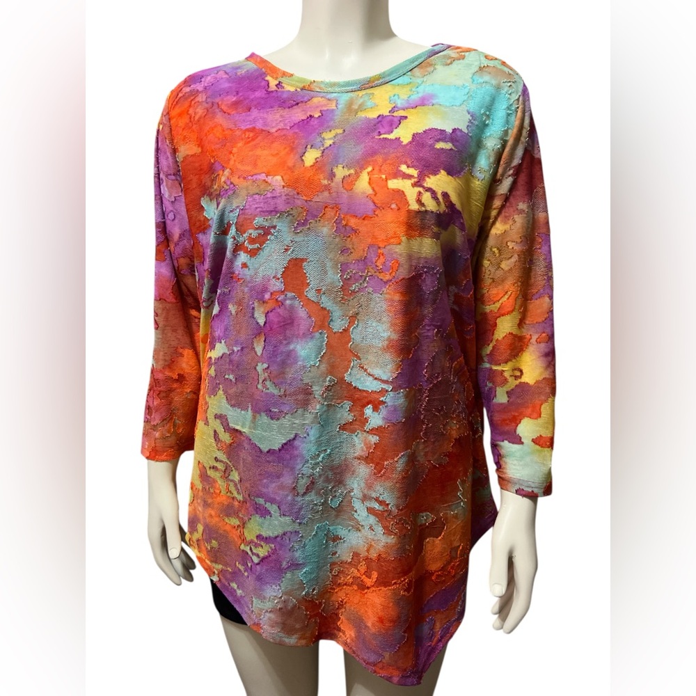 NWT Calessa Plus Size 1X Tie-Dye Print Crew Neck 3/4 Sleeve Asymmetric Tunic